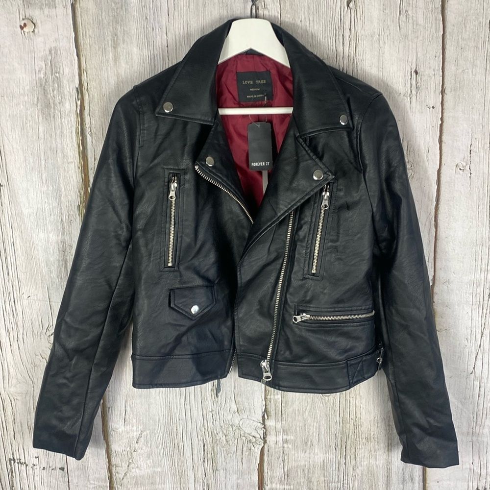 Love Tree Black Faux Leather Moto Cropped Jacket Size Medium 296 - Picture 1 of 9